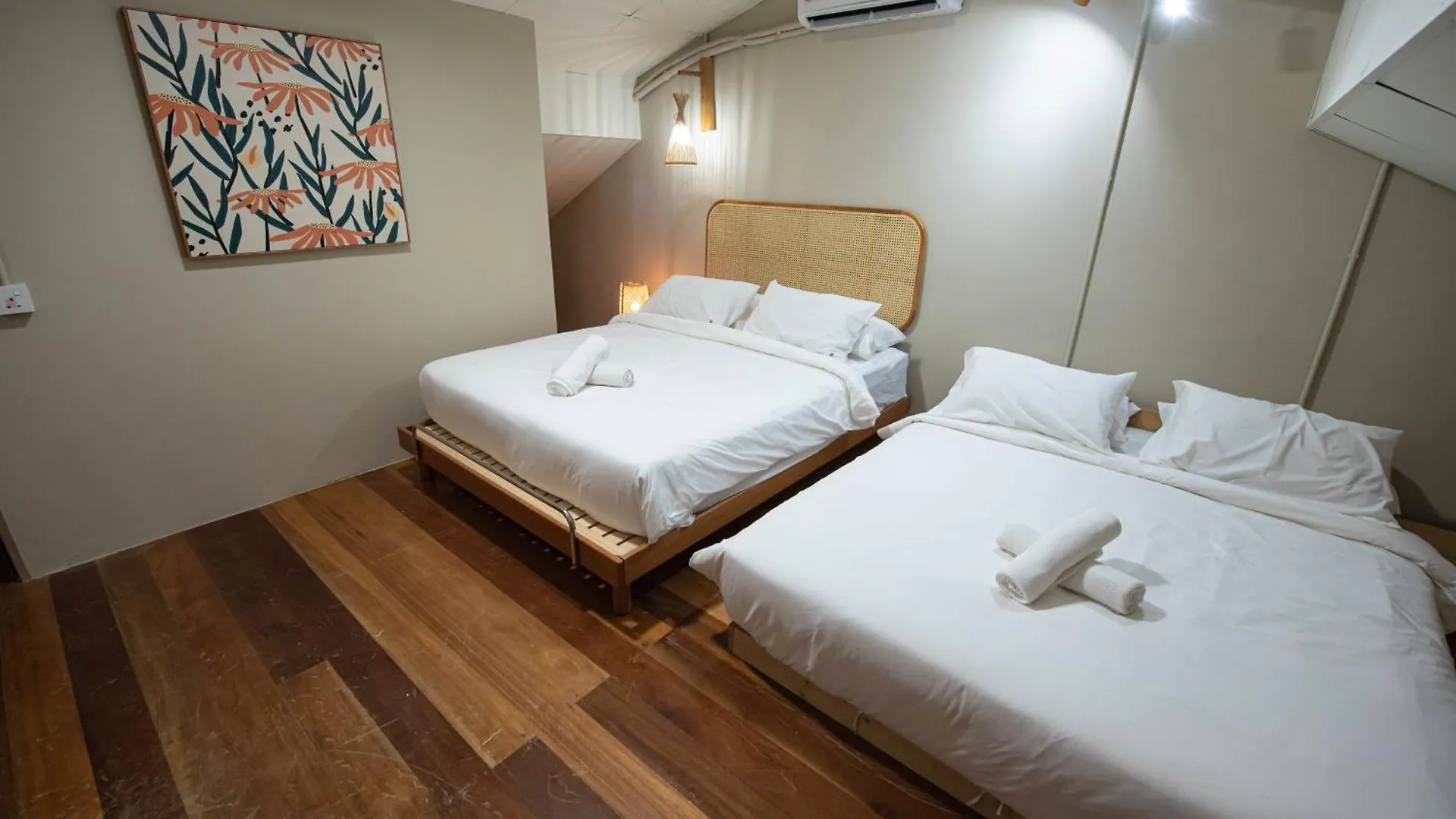 Deluma - Lebuh Melayu 4 Bedroom Τζωρτζ Τάουν 0*,